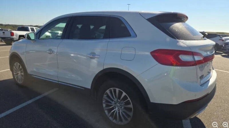 2017 Lincoln MKX Select