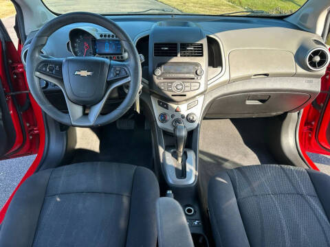 2014 Chevrolet Sonic LT Auto