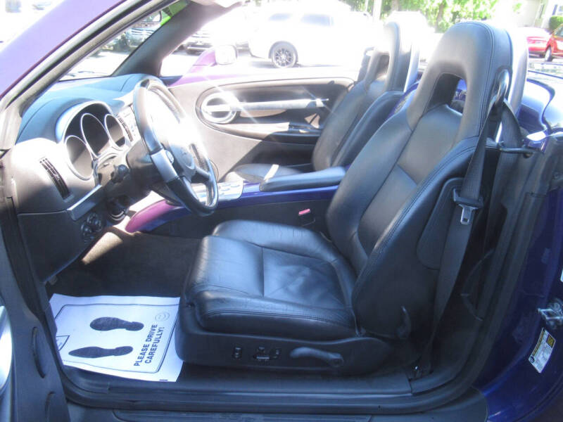 2004 Chevrolet SSR LS