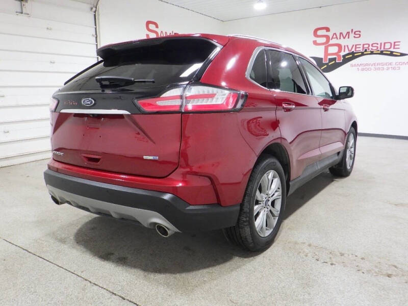 2019 Ford Edge Titanium