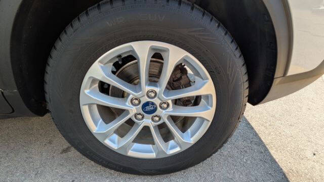 2021 Ford Escape SE