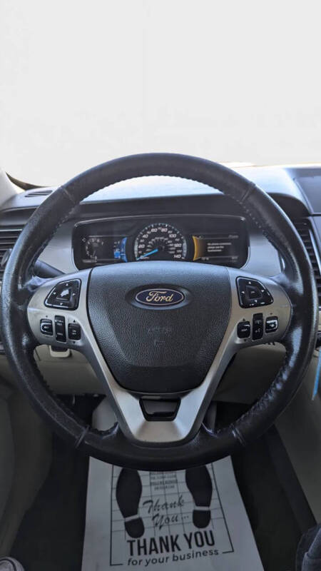 2014 Ford Taurus SEL