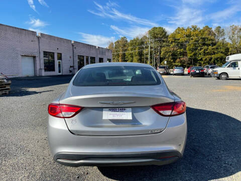 2016 Chrysler 200 LX