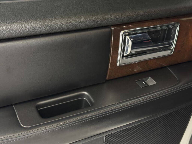 2017 Lincoln Navigator L Select