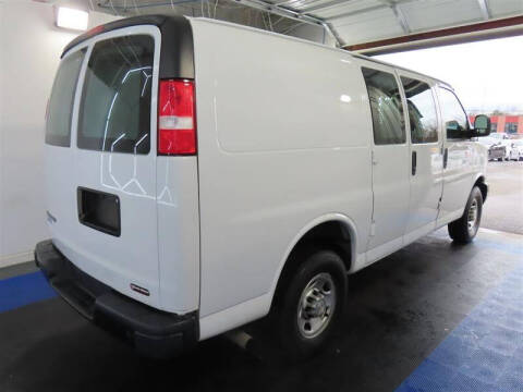 2021 Chevrolet Express 2500