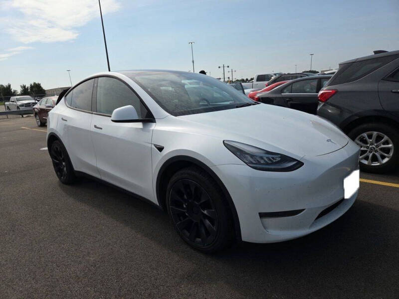 2023 Tesla Model Y Long Range