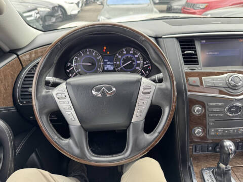 2017 Infiniti QX80