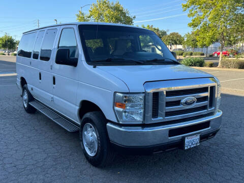 2012 Ford E-Series E-350 SD