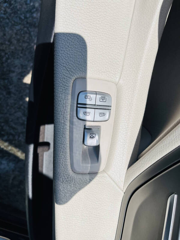 2016 BMW 7 Series 740i