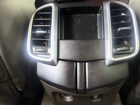 2017 Porsche Cayenne Platinum Edition