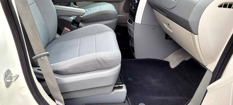 2010 Dodge Grand Caravan SE