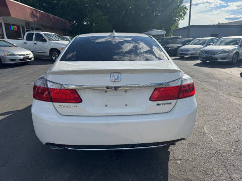 2015 Honda Accord Hybrid EX-L