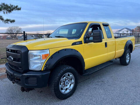 2015 Ford F-350 Super Duty for sale at Car Father Inc. in Island Park NY