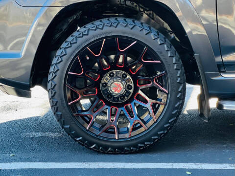 2013 Toyota 4Runner SR5