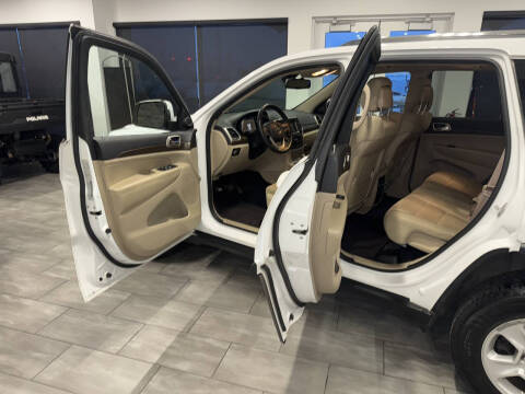 2016 Jeep Grand Cherokee Laredo