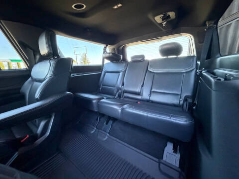 2025 Ford Expedition MAX Platinum
