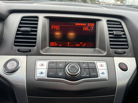 2011 Nissan Murano S