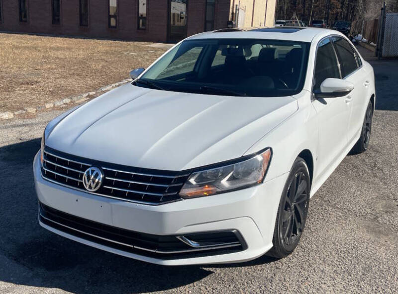 2018 Volkswagen Passat for sale at Caulfields Family Auto Sales in Bath PA