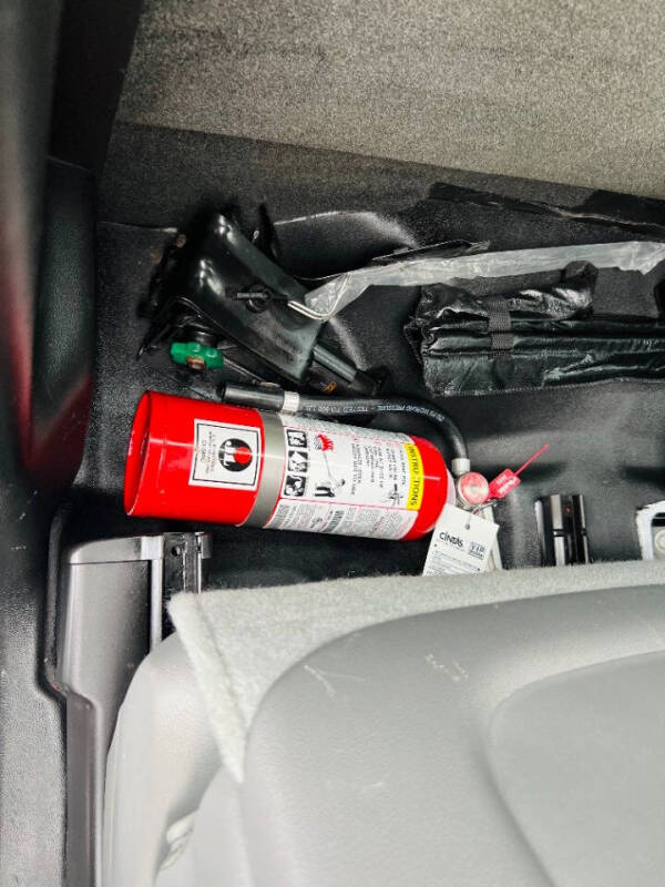 2015 Chevrolet Silverado 3500HD CC Work Truck