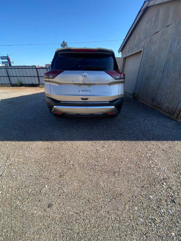 2021 Nissan Rogue Platinum