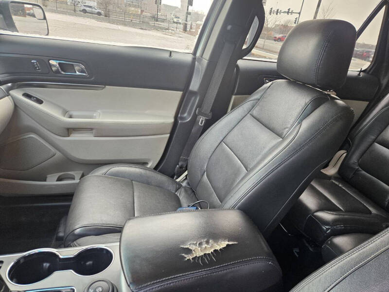 2015 Ford Explorer