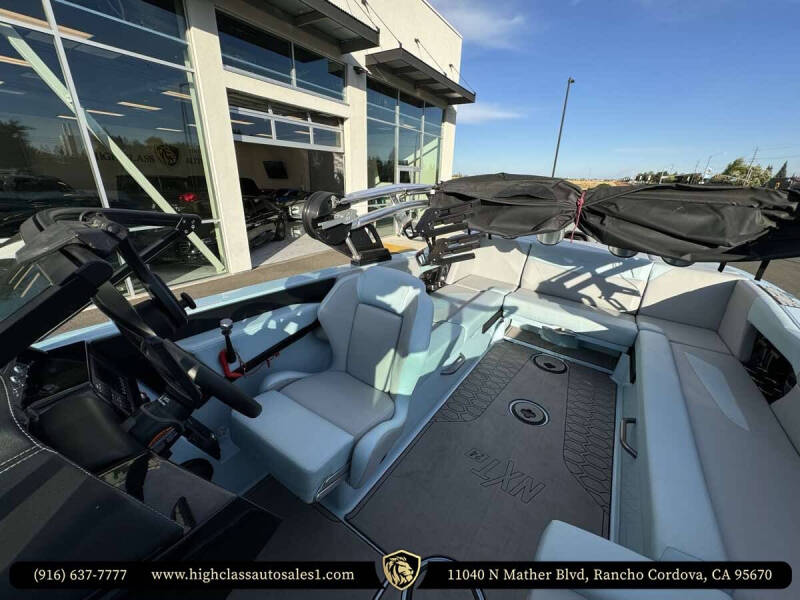 2023 MasterCraft NXT24