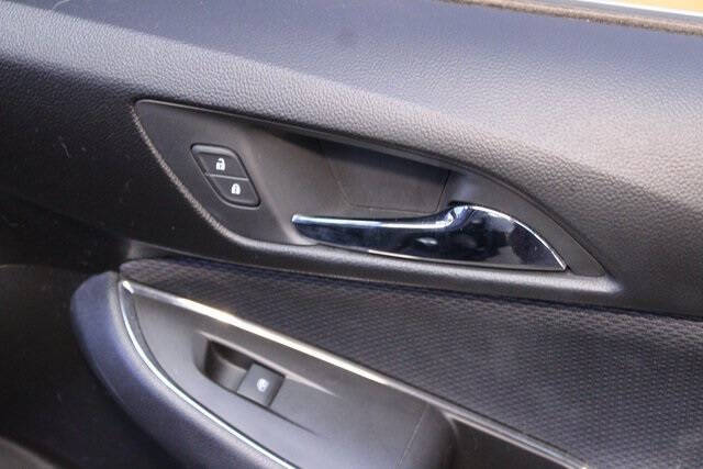 2016 Chevrolet Cruze LT Auto