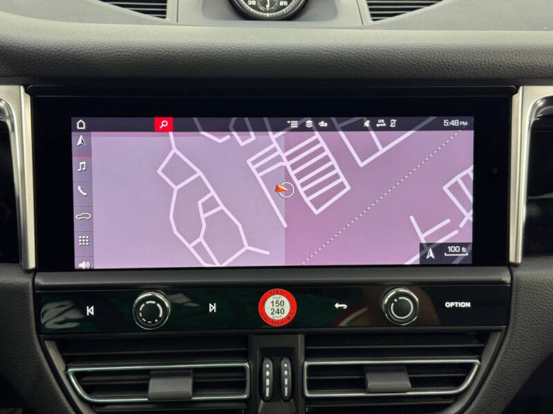 2023 Porsche Macan