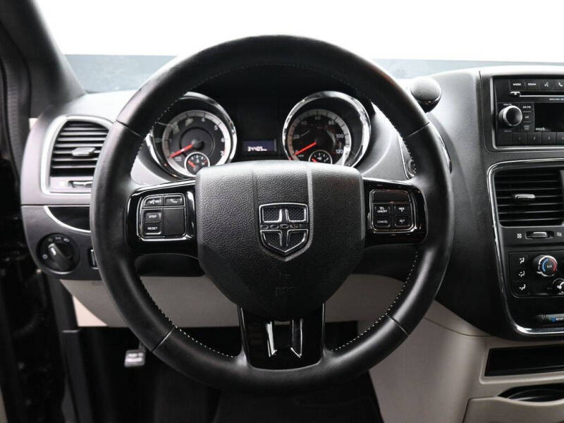 2016 Dodge Grand Caravan SE Plus