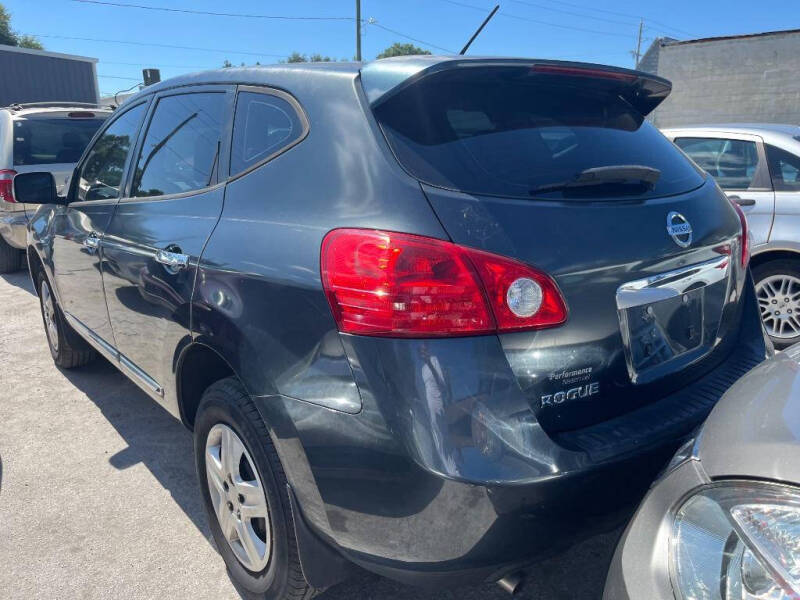 2013 Nissan Rogue S