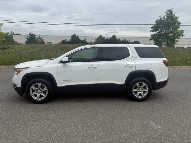 2017 GMC Acadia SLE-1