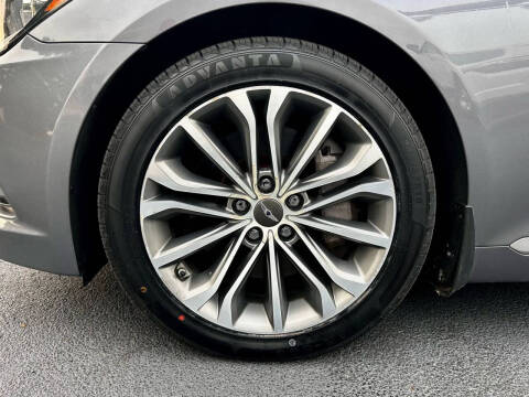 2016 Hyundai Genesis