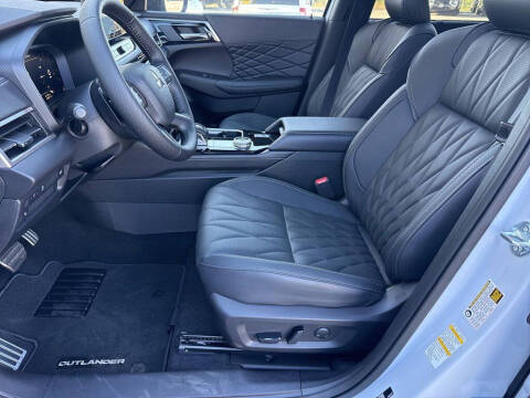 2026 Mitsubishi Outlander Black Edition