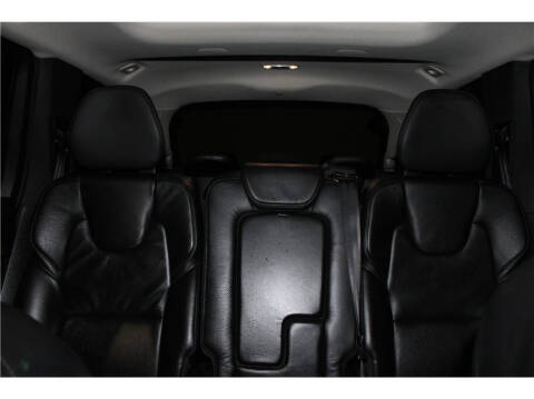 2021 Volvo XC90 T5 Momentum