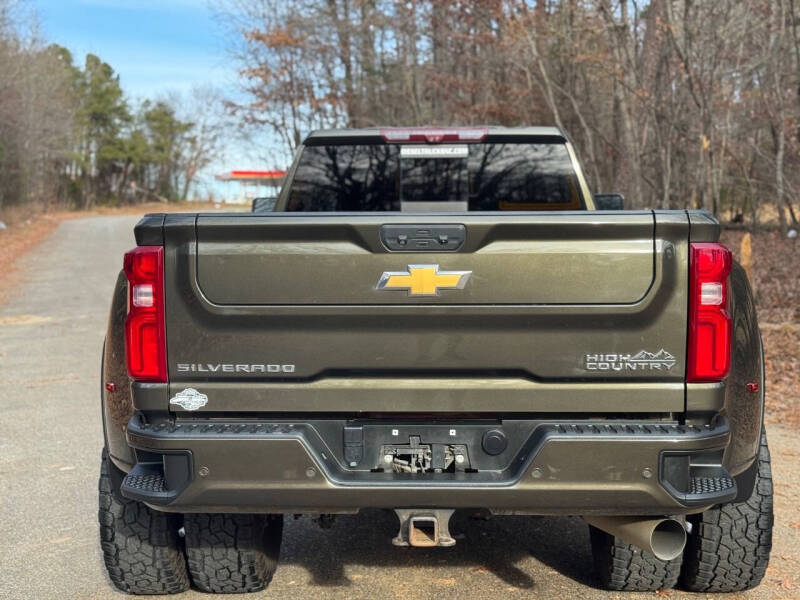 2022 Chevrolet Silverado 3500HD High Country