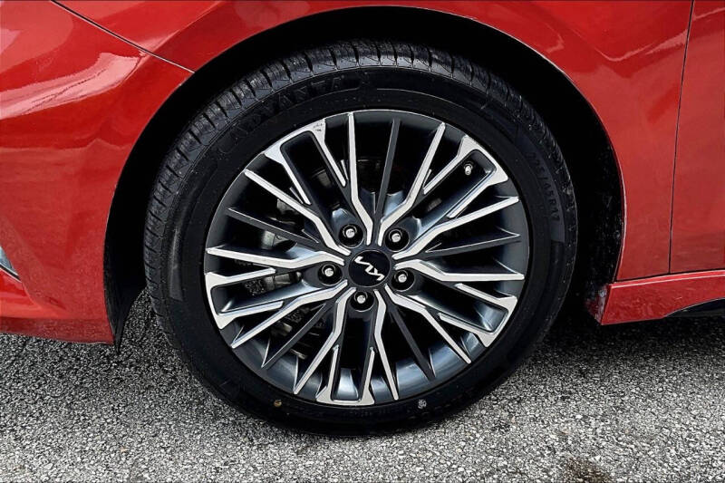 2023 Kia Forte GT-Line