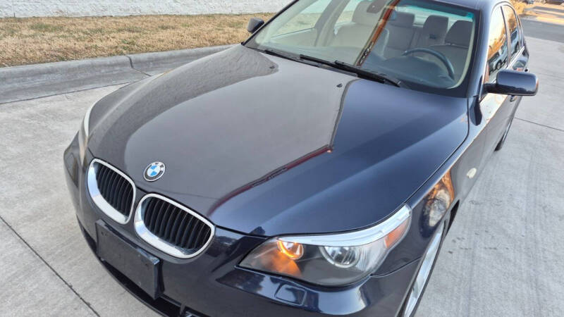 2005 BMW 5 Series 530i
