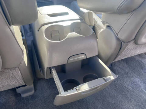 2005 Toyota Sienna XLE Limited 7 Passenger