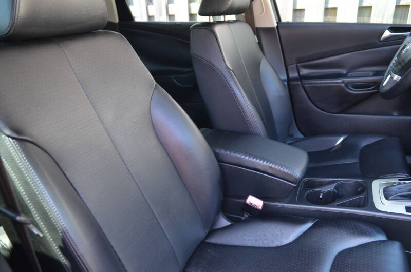 2010 Volkswagen Passat Komfort