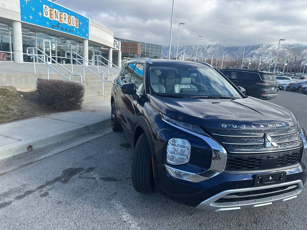 2024 Mitsubishi Outlander for sale at Axio Auto Boise in Boise, ID