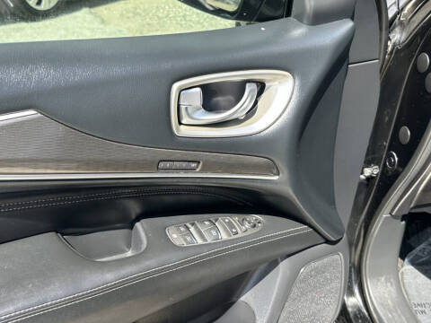 2017 Infiniti QX60
