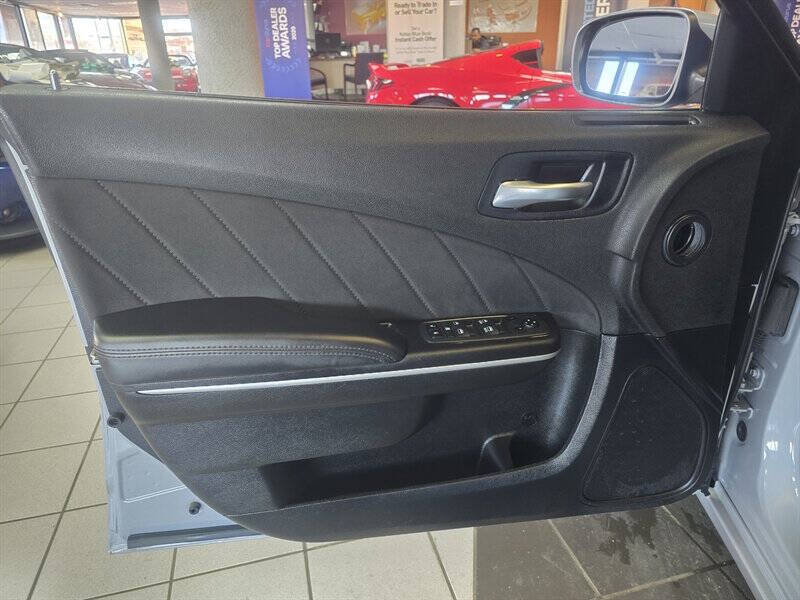 2022 Dodge Charger SXT