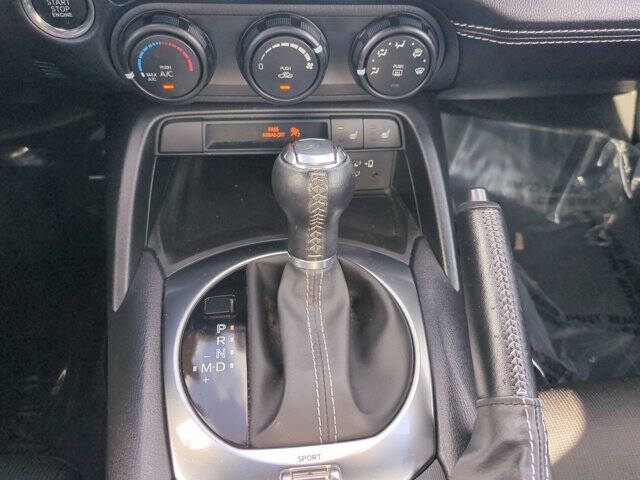 2021 Mazda MX-5 Miata Club