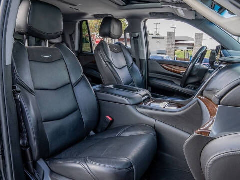 2019 Cadillac Escalade Luxury