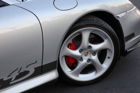 2004 Porsche 911 Carrera 4S