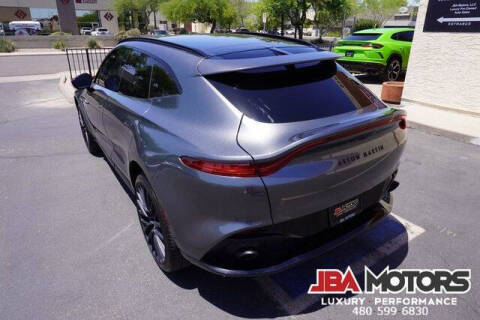 2021 Aston Martin DBX