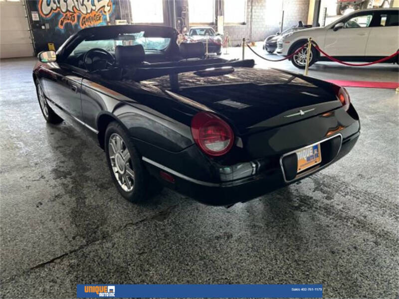 2005 Ford Thunderbird Deluxe