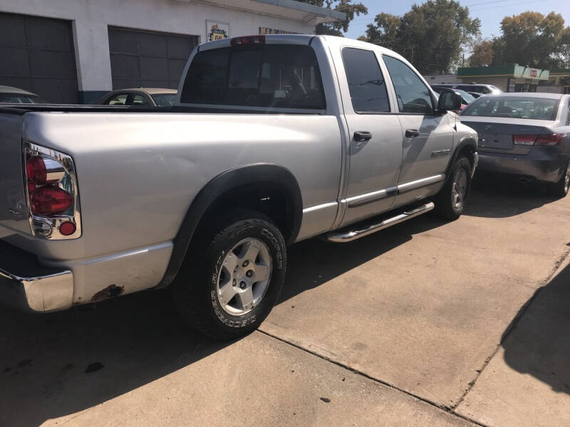 2003 Dodge Ram Pickup 1500 for sale at M1 & A Auto Sales in Springfield IL