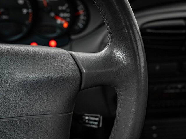 2001 Porsche 911 Carrera