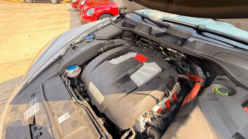 2011 Porsche Cayenne S Hybrid